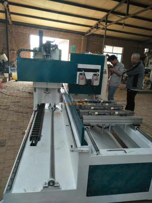 數(shù)控開榫機(jī)的革新力量 寧津縣科瑞數(shù)控機(jī)械制造廠引領(lǐng)木工智能化